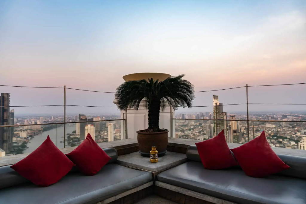 lebua at State Tower