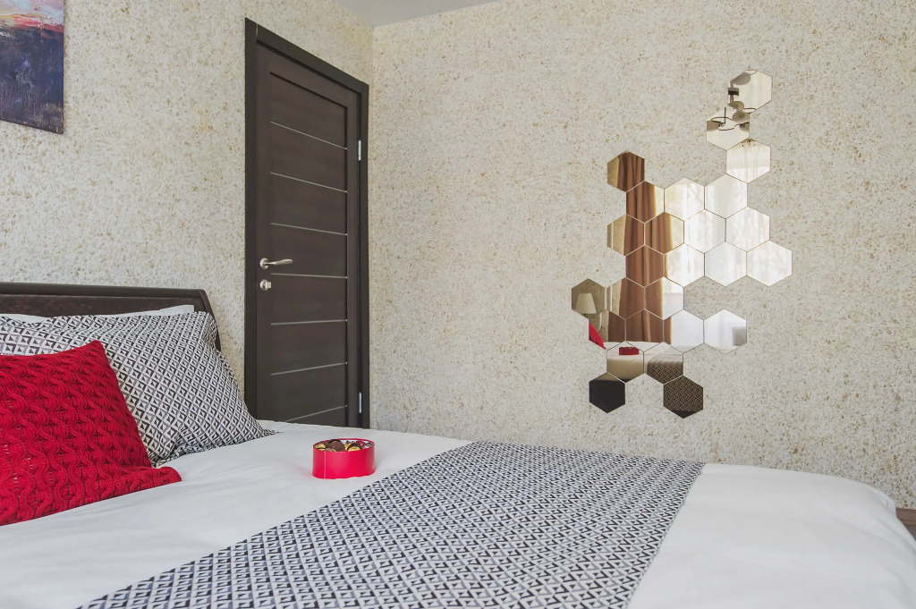 Квартира GM Apartments Стильная Двушка на Патриках