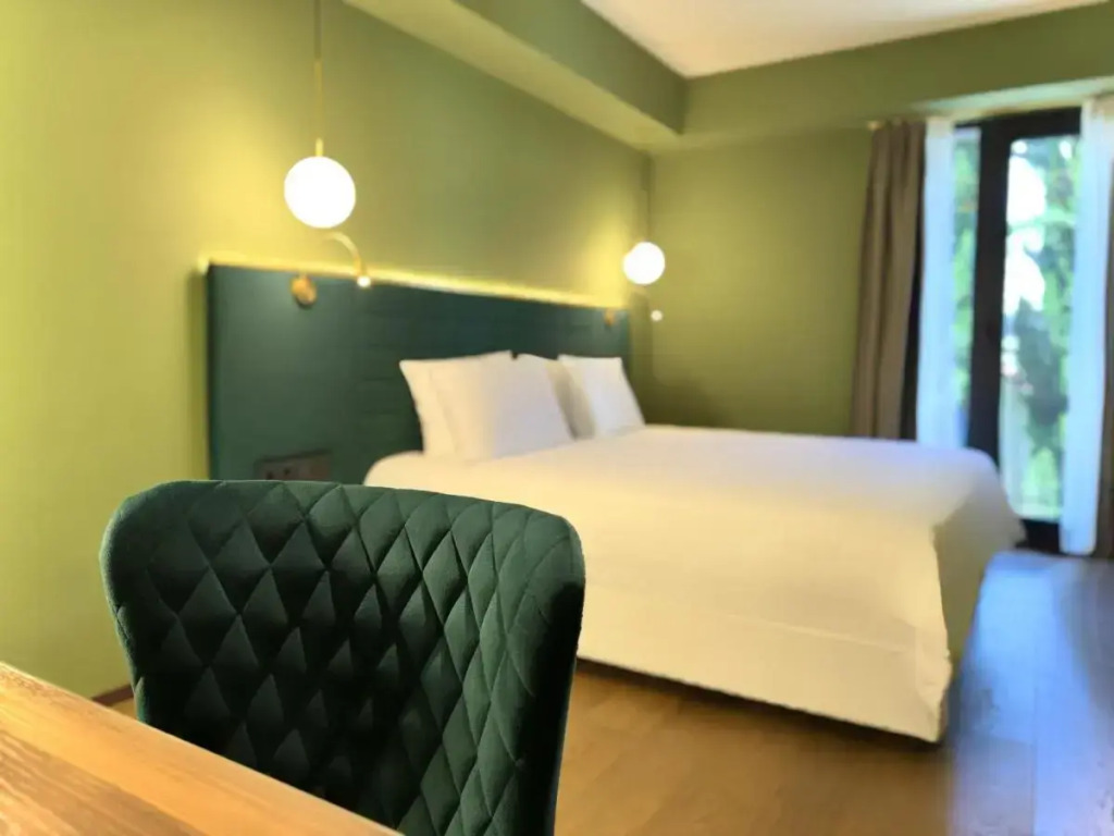 Отель Design Hotel & Private Spa - Tbilisi Edition