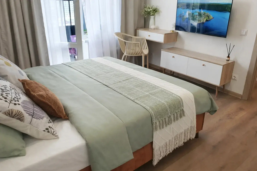 Квартира Евродвушка с балконом LanaRoom 60000