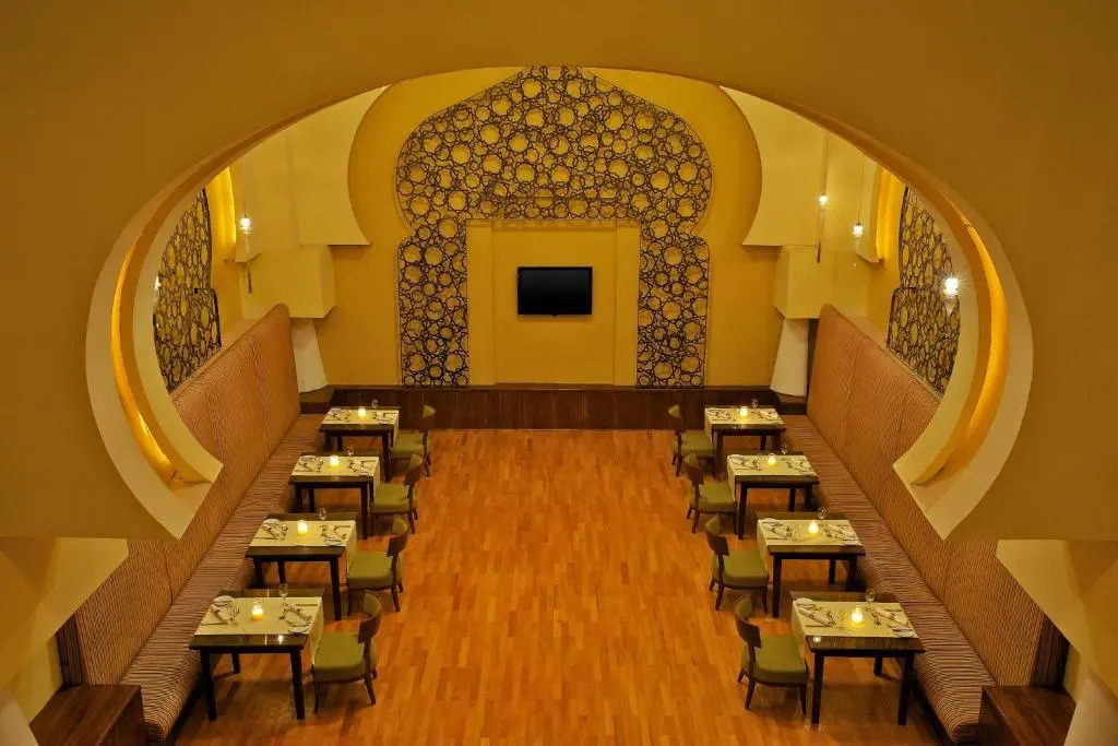 Отель Helnan Dreamland Hotel