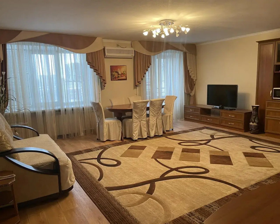 Дом Иностранных Специалистов