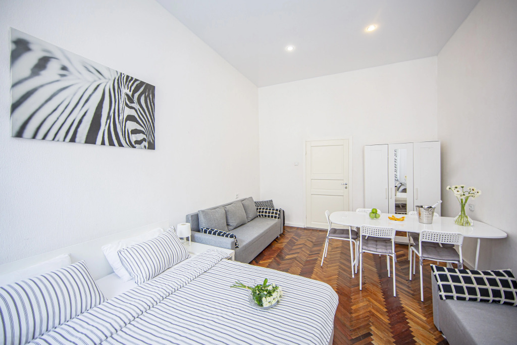 Апартаменты Quick Stay 3BR Apartment