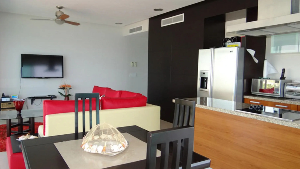 Апартаменты Unlimited Luxury MAHESH' CONDO