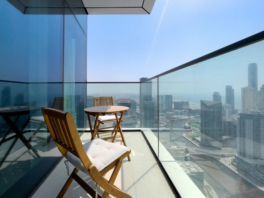 Апартаменты Stylish 2BR with Marina Views