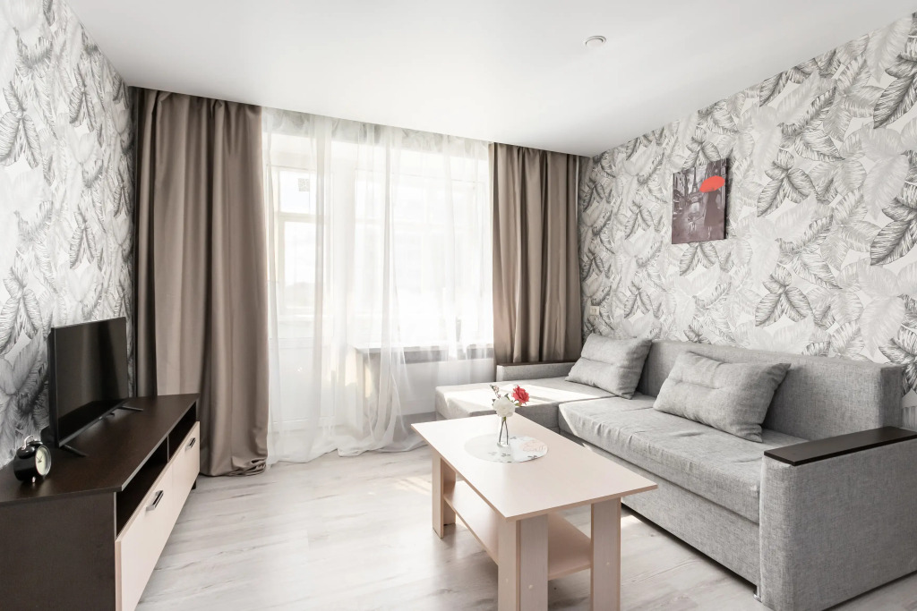 Na Bakinskoy 13 Flat