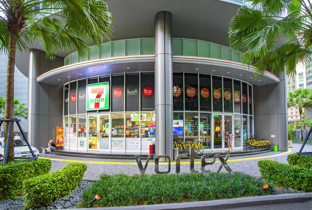 Апарт-отель Luxe Suites at Vortex KLCC