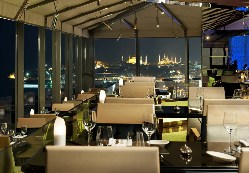 InterContinental Istanbul by IHG