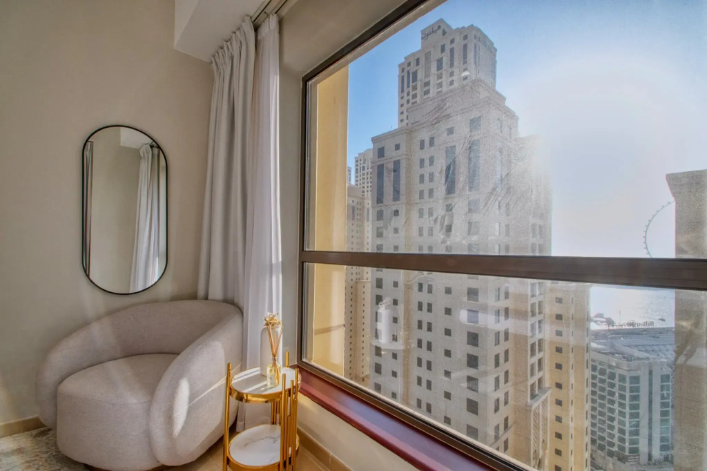 Апартаменты Cozy 1BR with great view