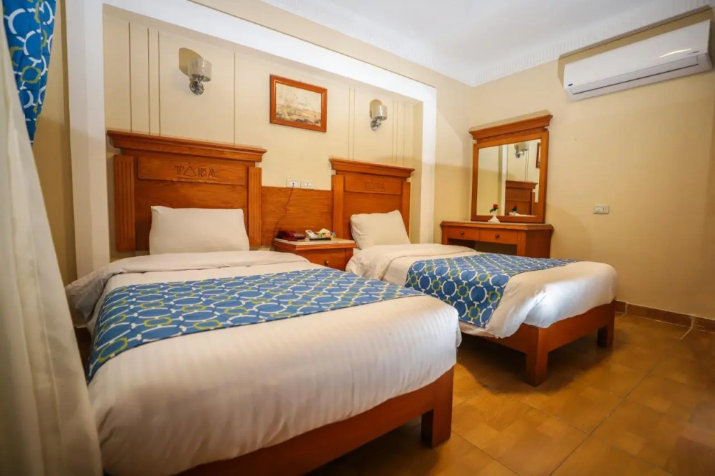 Курортный отель Tiba Pyramids Hotel Resort