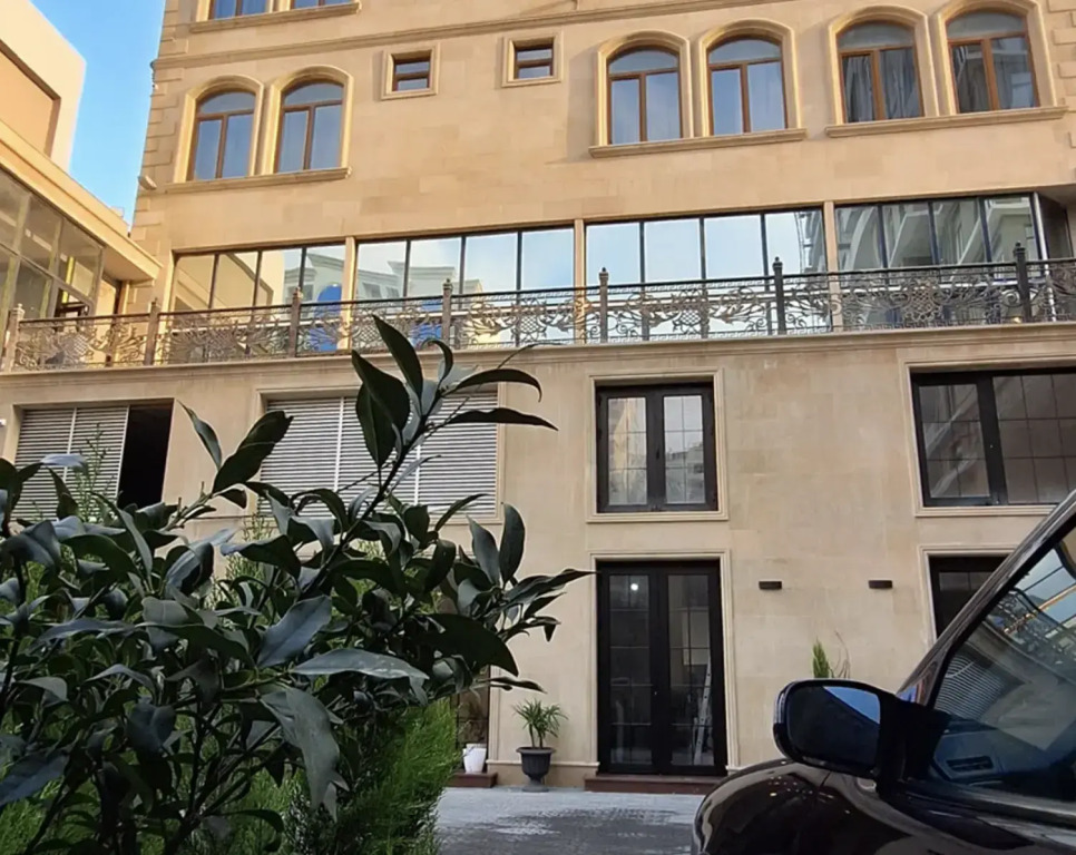 AYF Palace