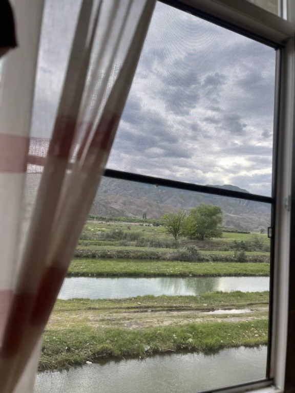 Y Ozera Guest House
