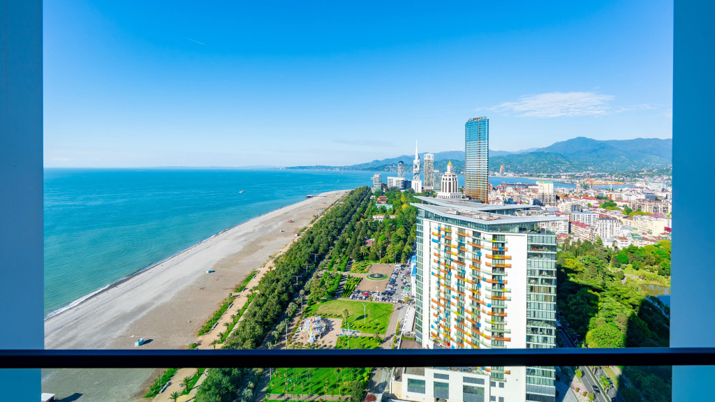 Апартаменты Designer Sea View in Alliance Privilege