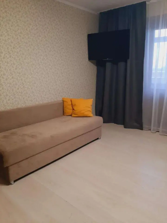 Квартира на микрорайоне 10А 1