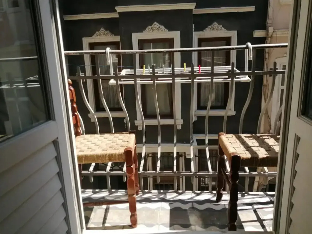 Апартаменты 3 Bedroom with local charm in Galata