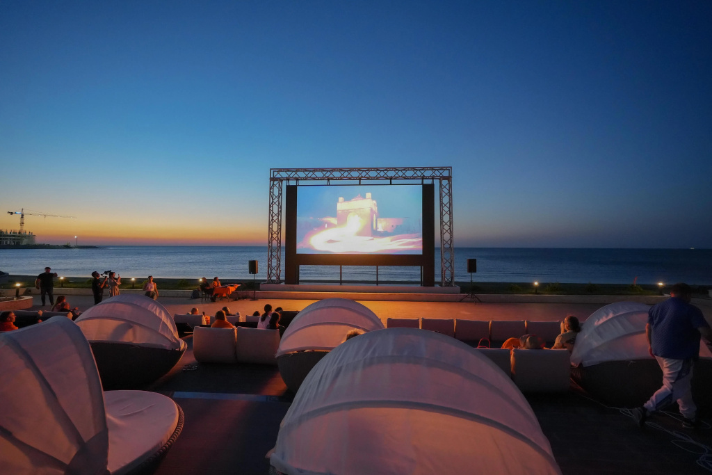 CaspiMayr Retreat Beach Resort Hotel