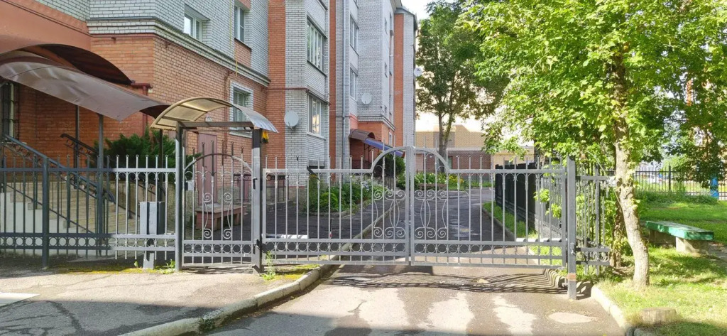 Квартира просторная в центре с парковкой и джакузи