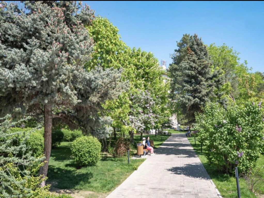 Квартира Величественная сталинка на набережной в историческом центре города-героя.