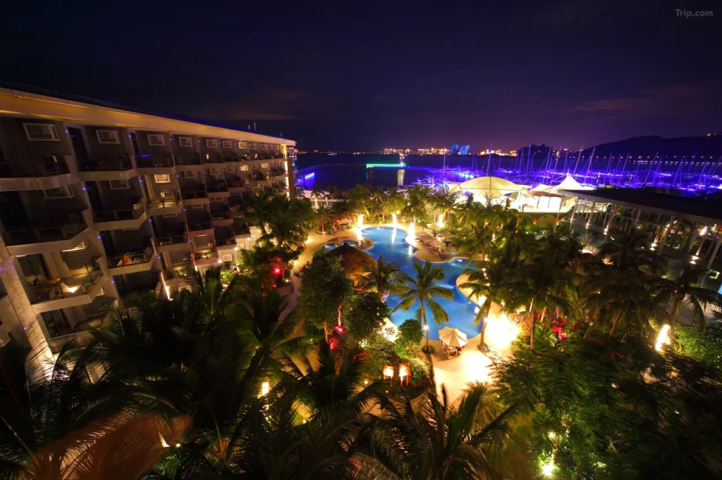 Отель Sanya Serenity Coast Marina