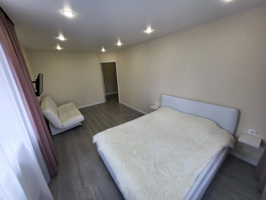 Апартаменты Apartment on 8 marta 21