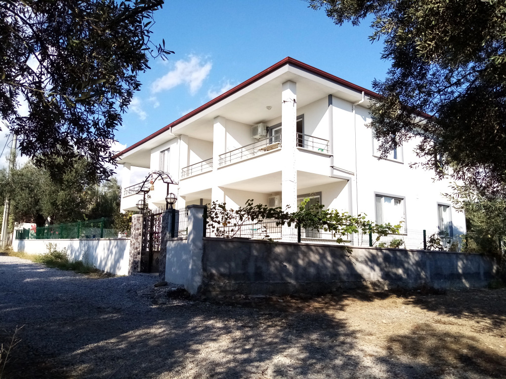 Вилла Yazduf Family Holiday Homes