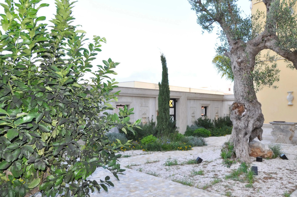 BHB Hotel