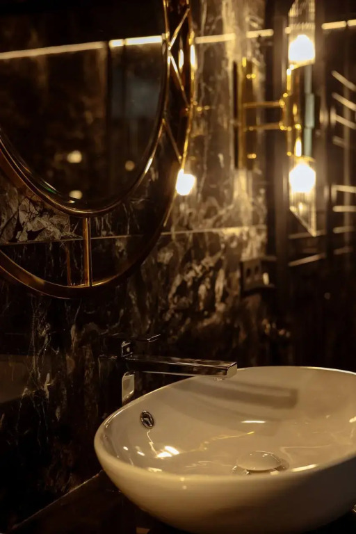 Апартаменты Four Rooms Нуар 324