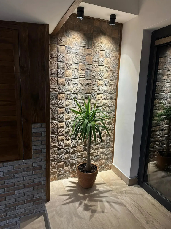 Частный дом Cozy home with garden very near to center