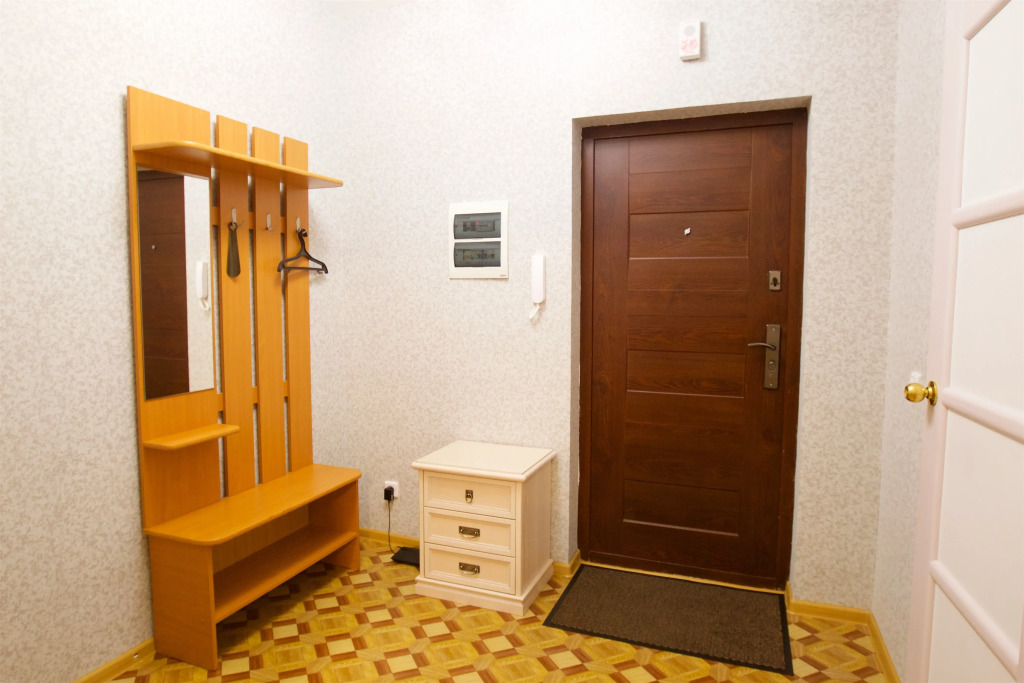 Квартира на улице 9 Мая 83 (21 этаж)
