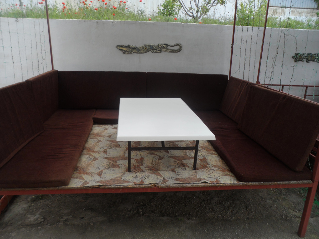 Uskut Guest house