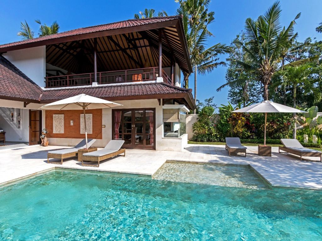 Villa Candi Kecil Empat by Villa Finder
