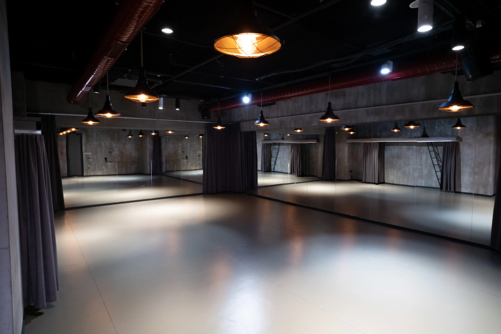 Endless Art Hotel-Special Category