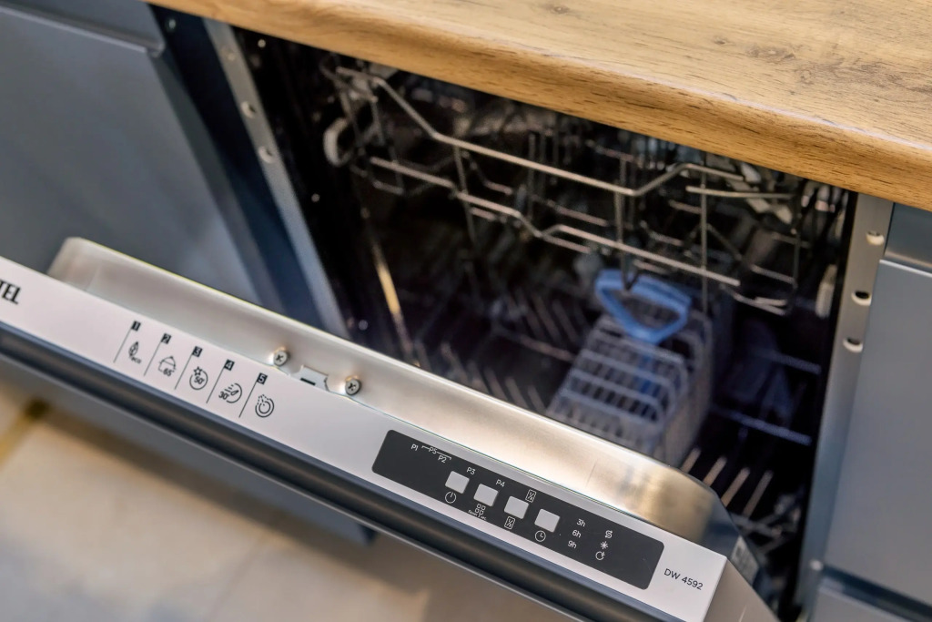 Апартаменты MyНomеYоurHome на Ясногорской д 16 6 к 6