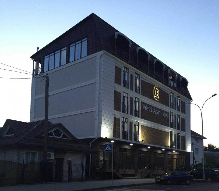 Bristol Apart Hotel
