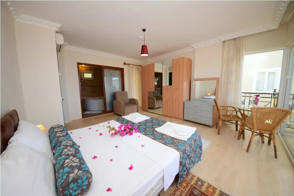 Baynur Villa