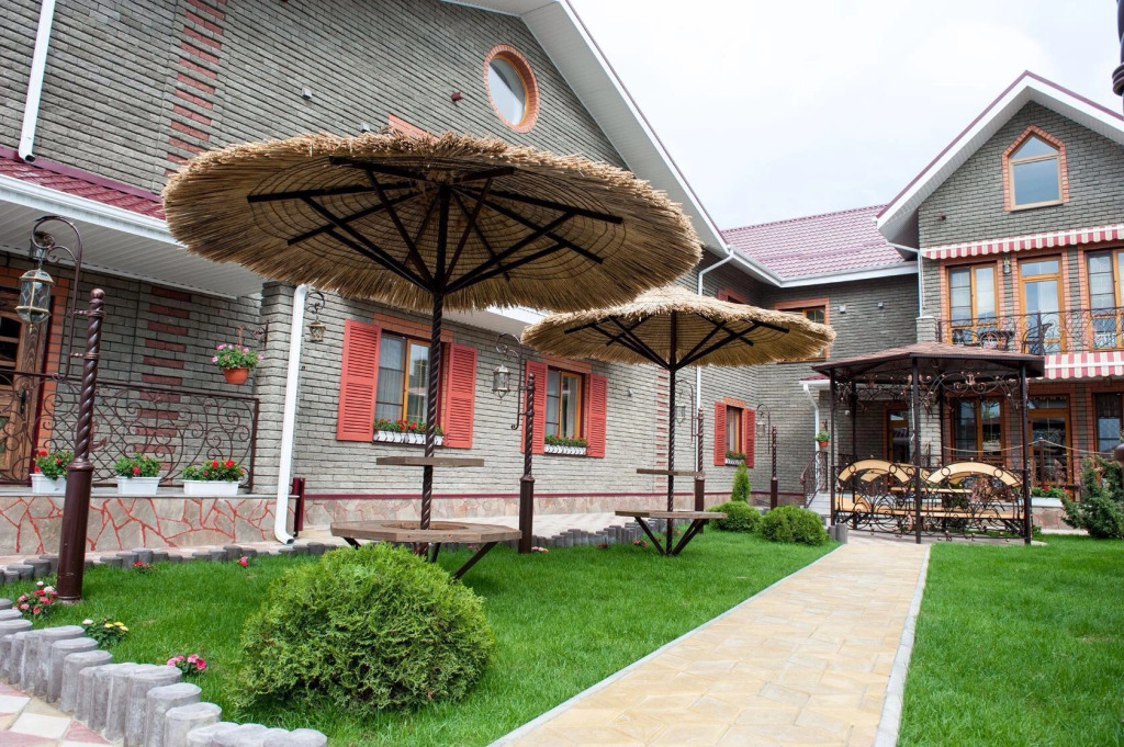 Yakor Fishing-Hunting Hotel