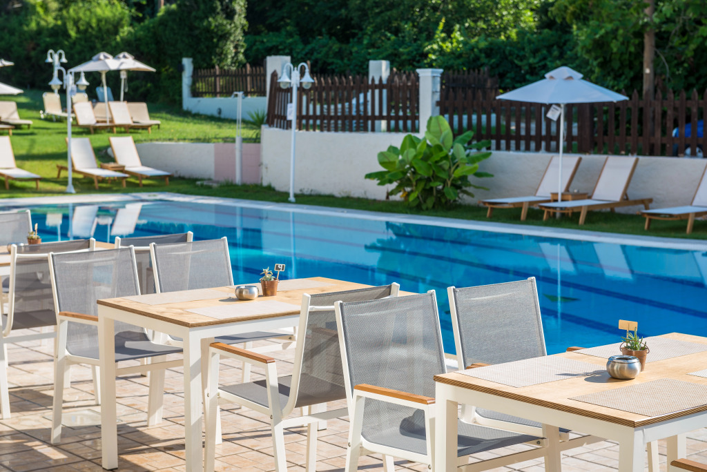 Dominoes Corfu