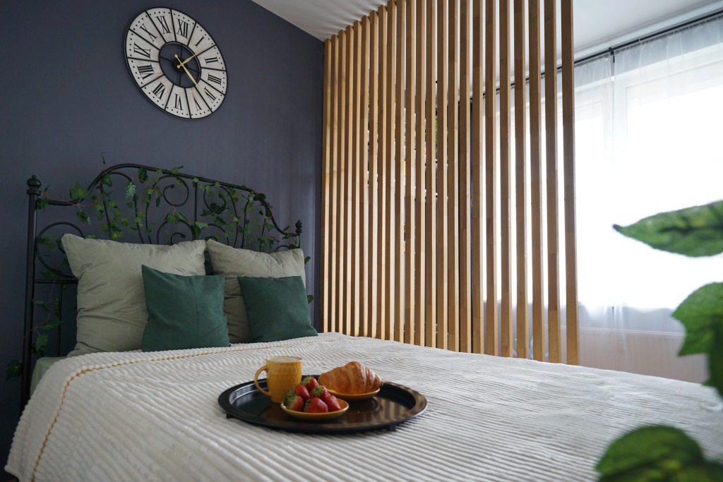 Квартира Forest Loft: двушка c кинотеатром, на острове и рядом с метро