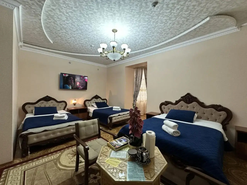 Zilol Baxt Hotel
