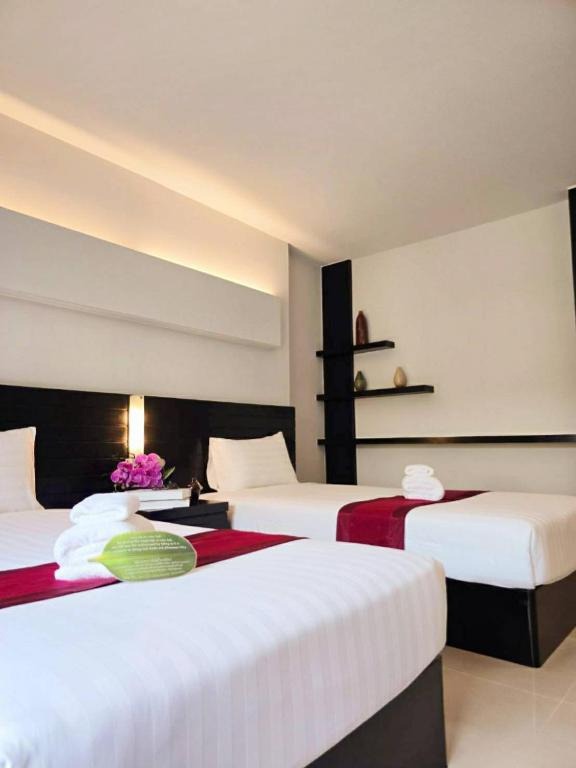Baron Beach Hotel