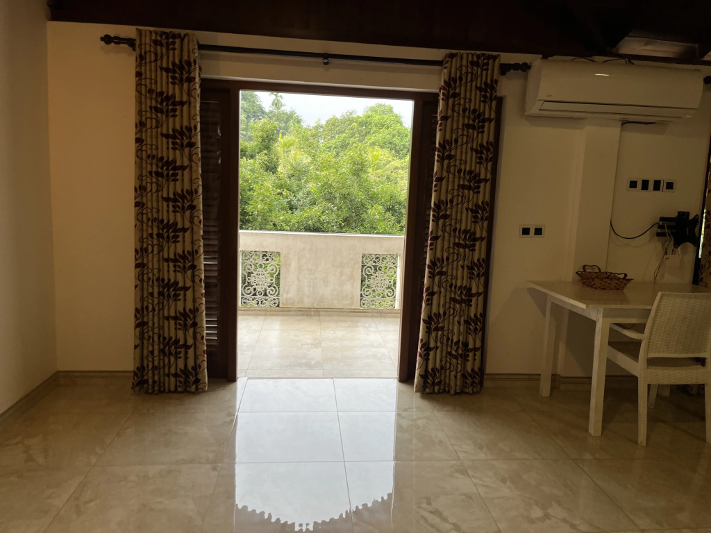 Villa Dinoos- Weligama