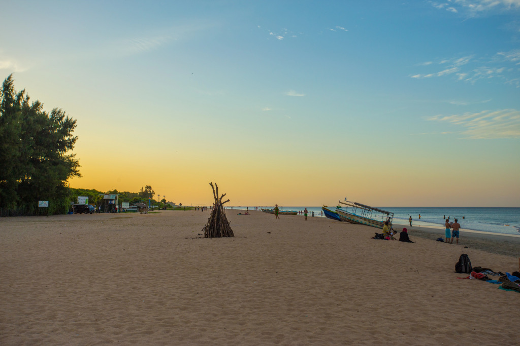 Отель Nilaveli Beach