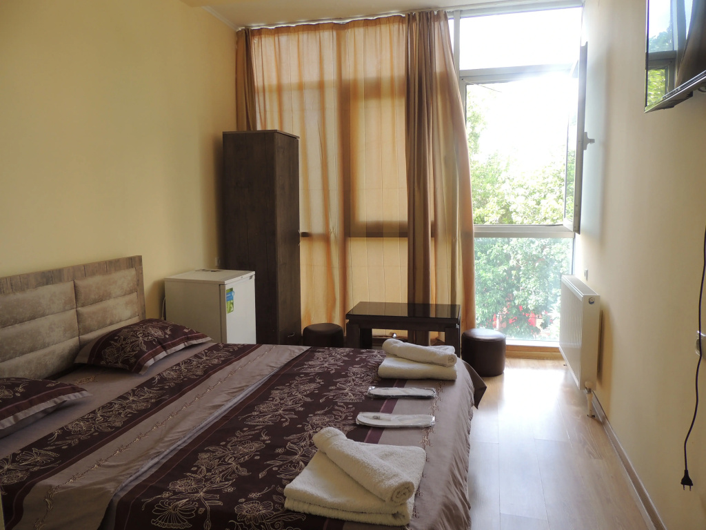 G&J Hotel