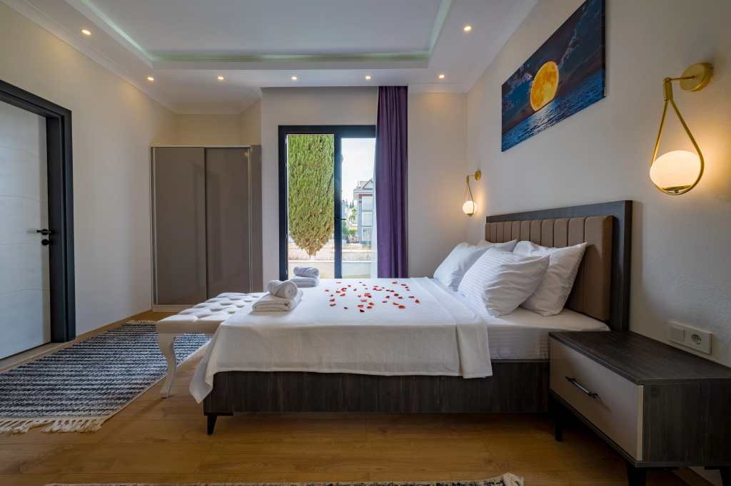 Хостел Tanrise City House