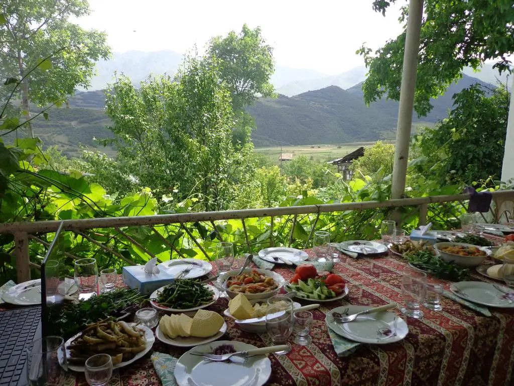Anush`s B&B