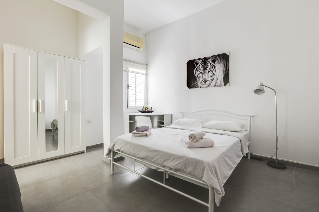 Апартаменты SHaYaSH Brand Apartments TLV BY42(2)