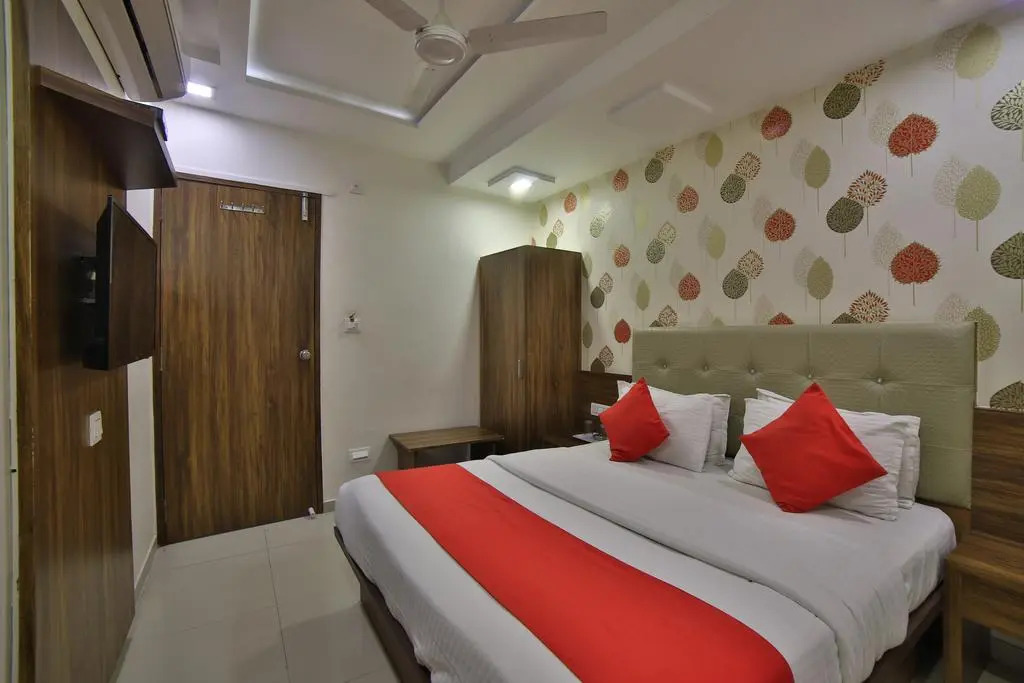 Отель Sunstar Inn by Sky Stays