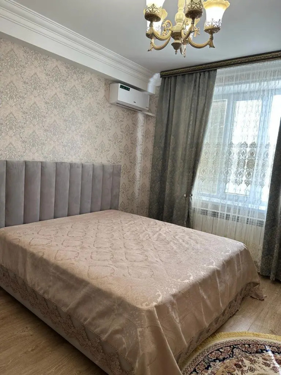 Апартаменты  в новом частном трехэтажном доме