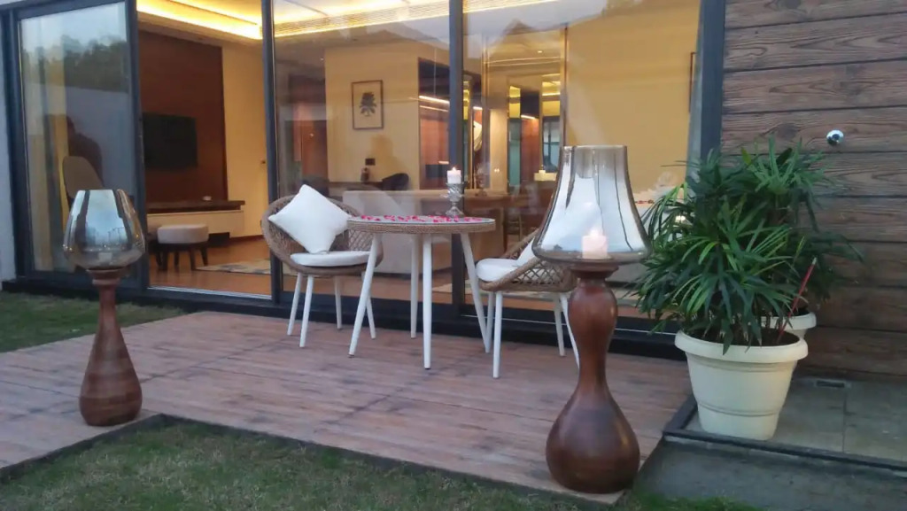 Отель Cabbana Resort & Spa
