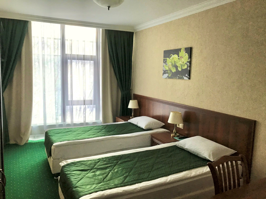 Отель Поларис